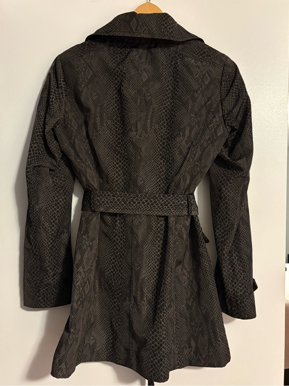 Womens Python-Print Trench Coat - Picture 2 of 4
